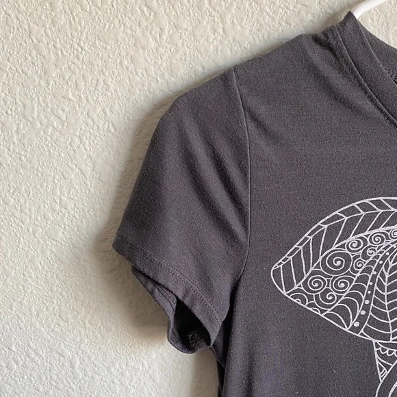 Zoe + Liv Charcoal Elephant Graphic Tee - Picture 5 of 9